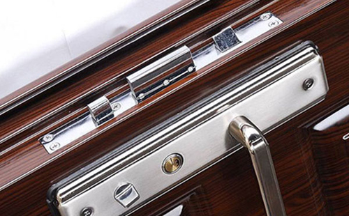 尼玛24小时上门开锁公司