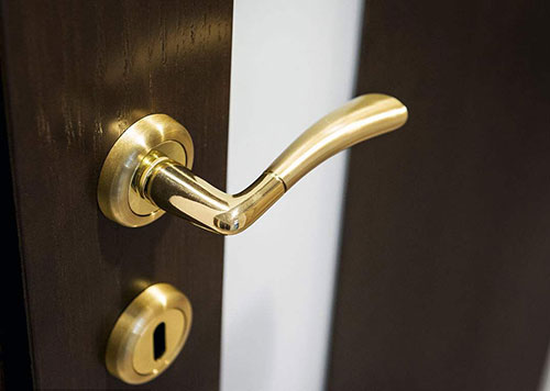 尼玛24小时上门开锁公司